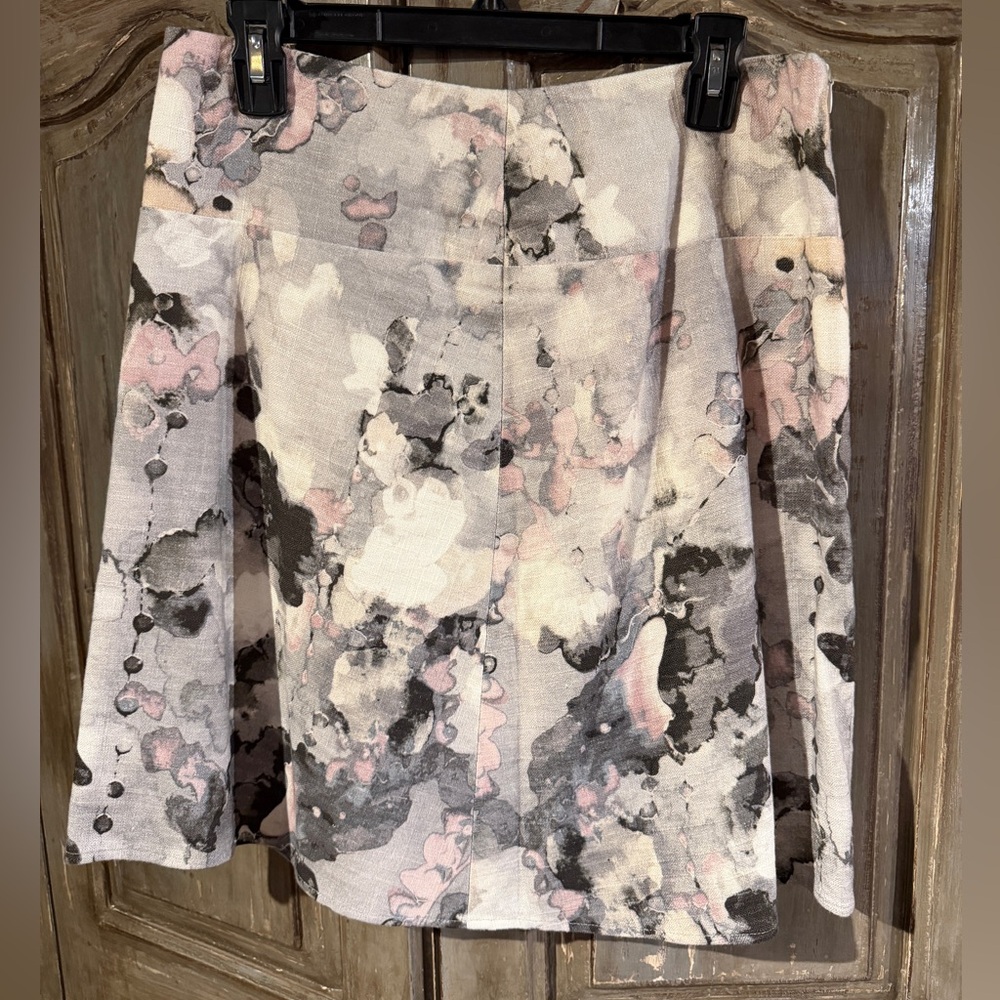 Sevier skirts - Custom Floral Linen A-Line. Like New